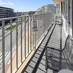 2 Bedroom Gorgeous In 아파트