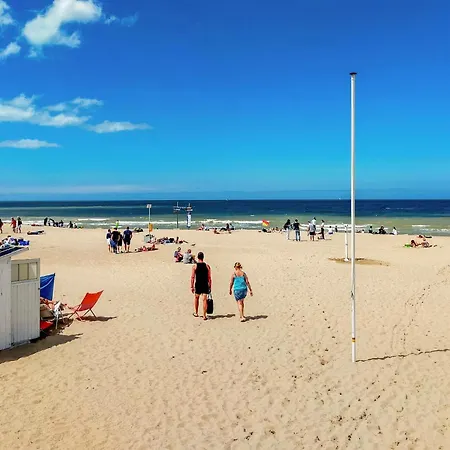 2 Bedroom Gorgeous In * Ostend