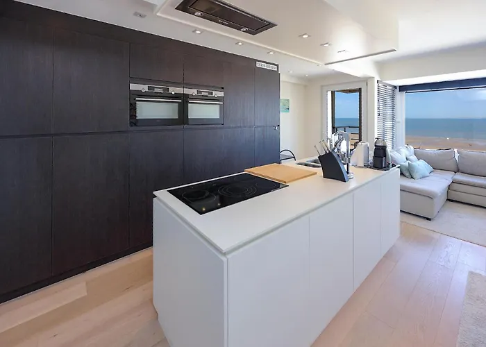 2 Bedroom Gorgeous In *